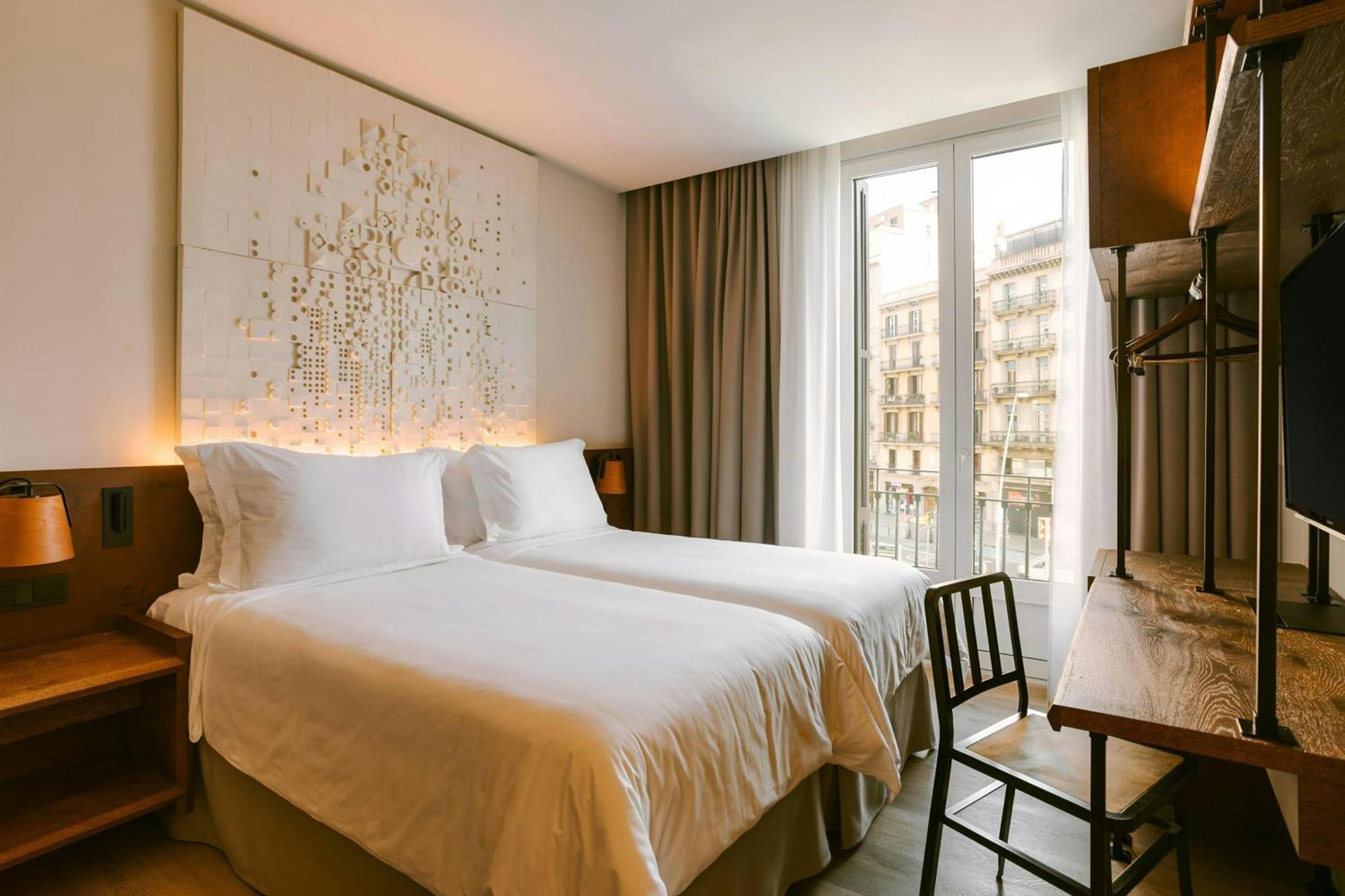 Sonder l Casa Luz Barcelone